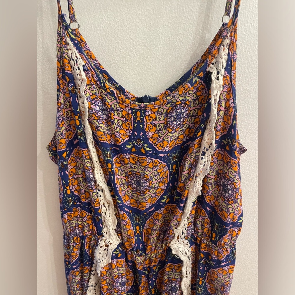 Romper - Picture 3 of 4